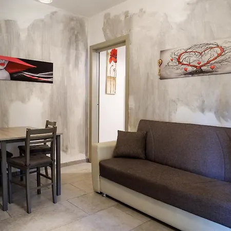 Holiday home 260m Dalla Budoniaffitti *